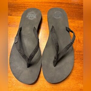 Reef Classic Black Sandals
